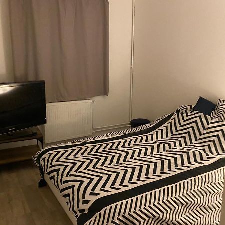 אנסי Joli Appartement Meuble מראה חיצוני תמונה